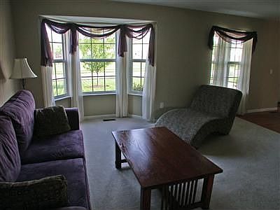 2nd image of 1485 Deerfield Pointe Dr