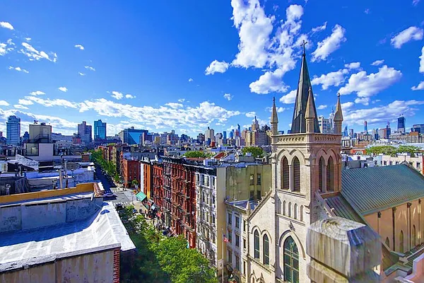 Rented by REAL New York | media 60