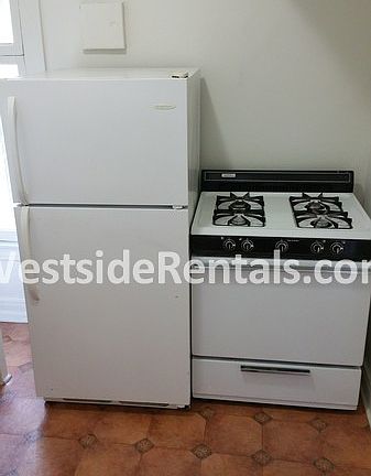 5th image of 316 S Berendo St APT 306