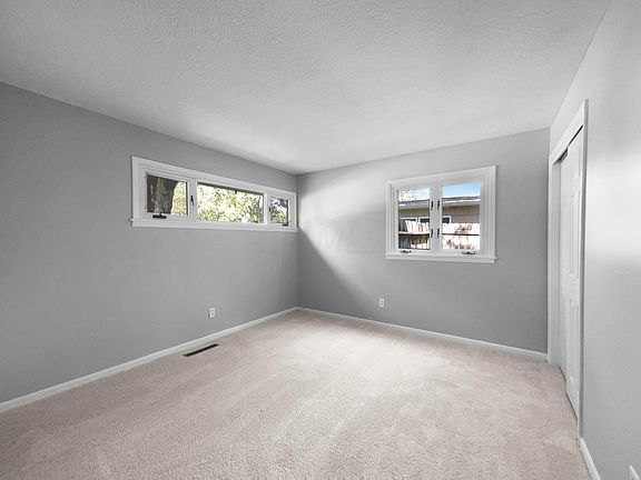 3rd image of 1532 Lillian Ln