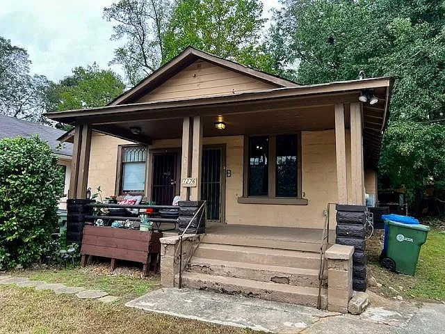 2 bed, 2.0 bath, 1100 sqft, $1,745 — Photo 2