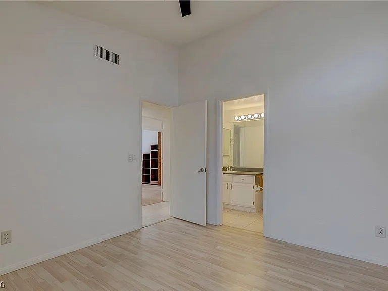 7225 Scenic Hills Dr — Photo 26