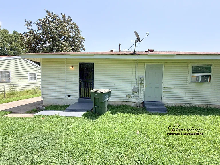 3807 Masterson St — Photo 15