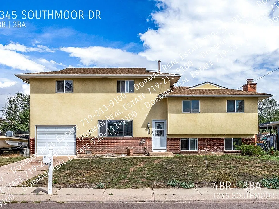 1345 Southmoor Dr