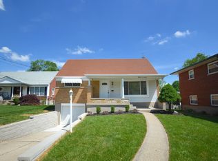 5672 N Glen Rd, Cincinnati, OH 45248
