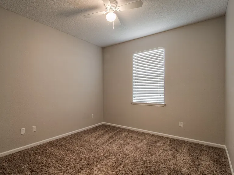 16380 Bamboo Bluff Ct — Photo 9