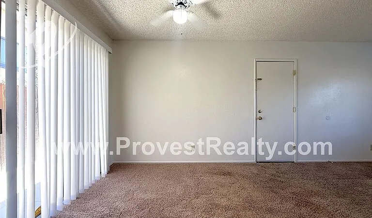 8914 I Ave #D — Photo 6