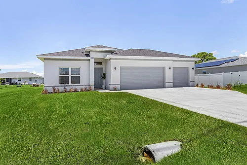 434 Tropicana Pkwy W Photo 1