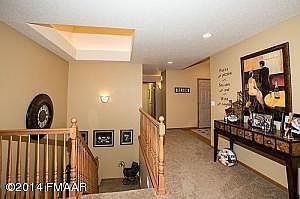 5th image of 1814 Evergreen Way