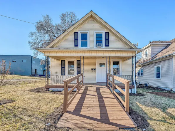 105 19th St SW, Roanoke, VA 24016