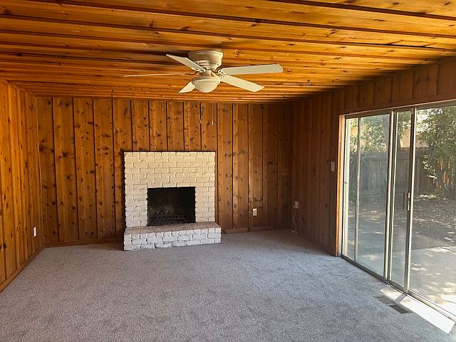 1st image of 826 W Los Felis Ave