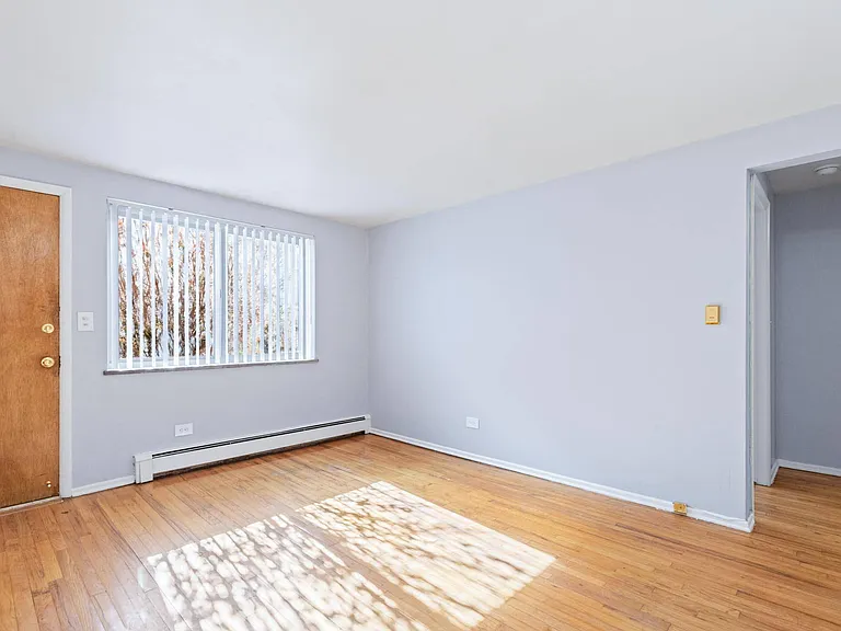 1557 S Ash Street — Photo 8