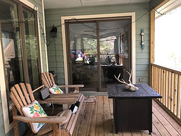 Screened porch