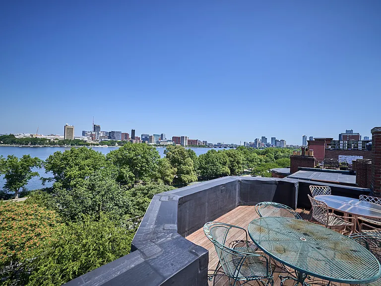 458 Beacon St #1 — Photo 10