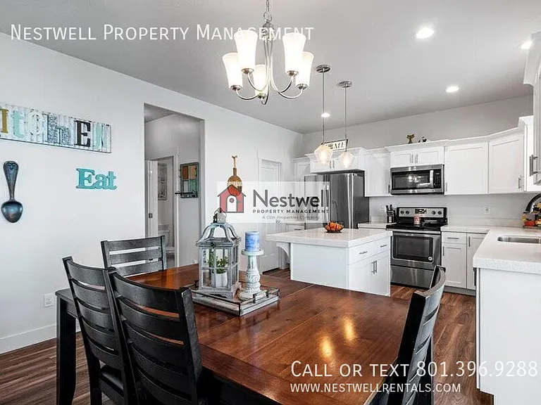 7499 N Hutch Ln — Photo 4