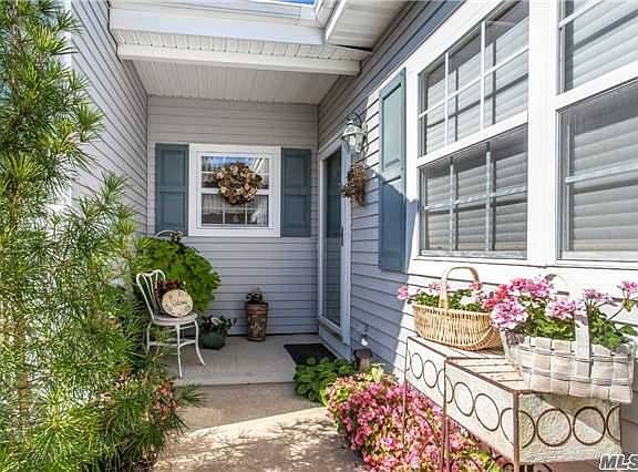 2nd image of 576 Mirror Pond Ct