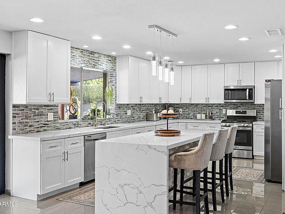 5th image of 11215 N 37TH Avenue