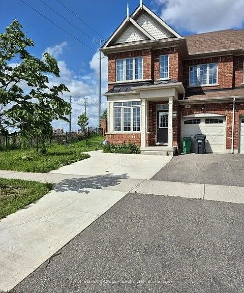 80 Truro Cir — Photo 2