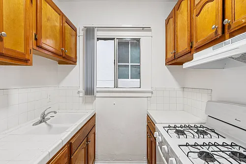 Floor plan 1 Bedroom. 1 Bathroom. 0 Half