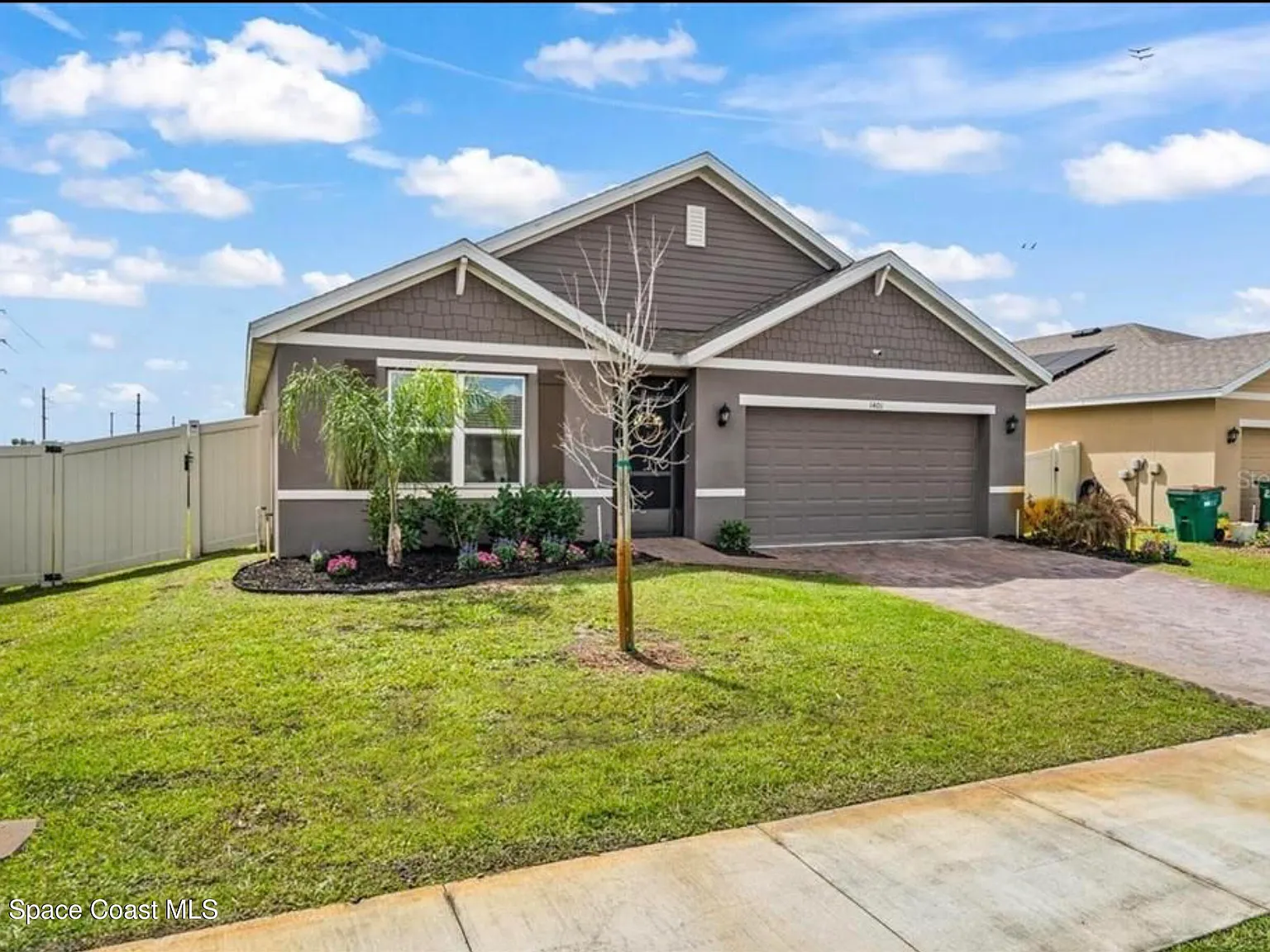 4 bed, 2.0 bath, 1846 sqft, $2,700 — Photo 2