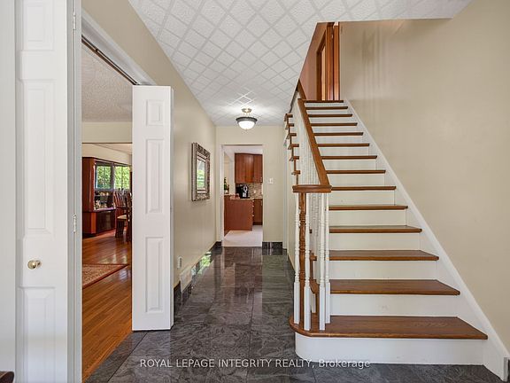 5th image of 1409 Lepage Ave