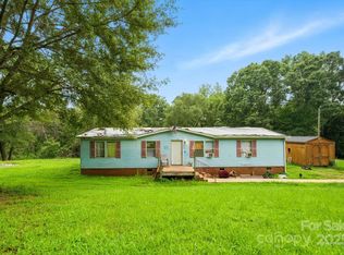 1539 Beachwood Rd, Mooresboro, NC 28114