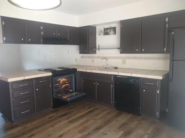 217 E I St, Tehachapi, CA 93561
