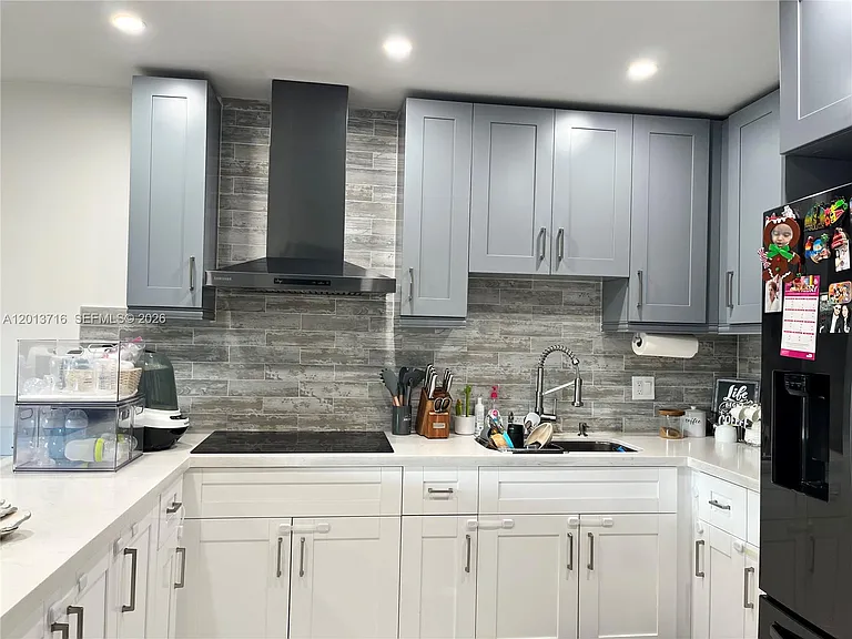 6224 SW 139th Ave — Photo 9