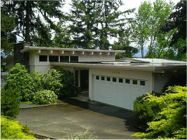 2526 Terrace View Dr photo 1