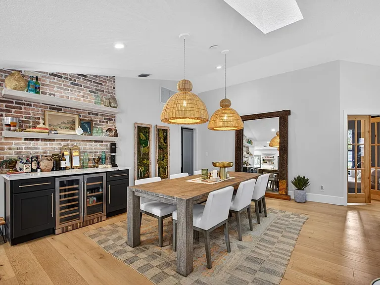 12897 La Rochelle Cir — Photo 16