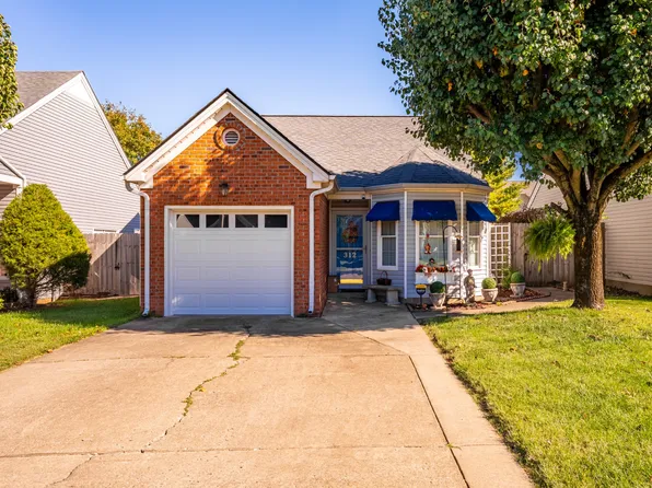312 Northwind Dr, Hopkinsville, KY 42240