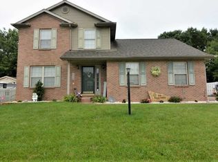 8504 Manchester Ct, Evansville, IN 47725