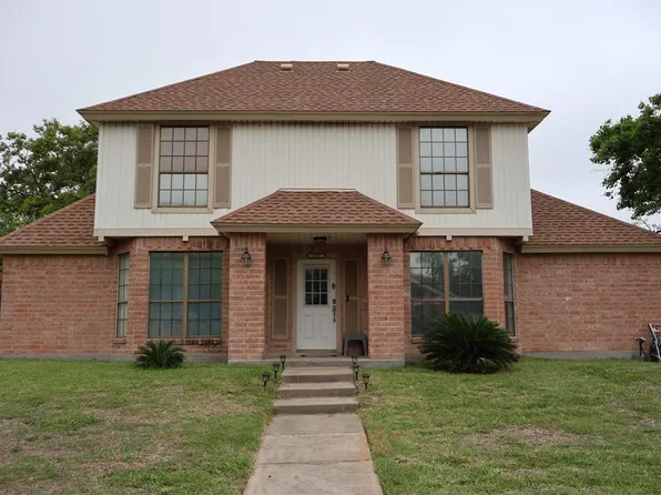 1502 Crestview Dr, Portland, TX 78374