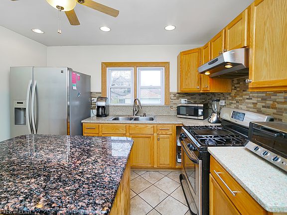 5th image of 13306 S Carondolet Ave