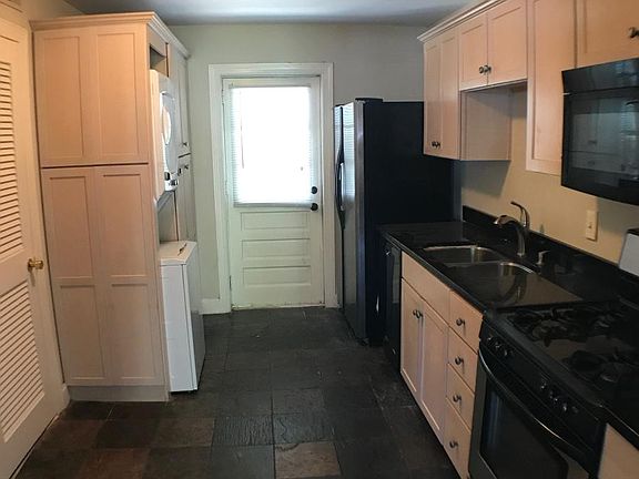 2nd image of 1301 Rutledge Ave APT 8