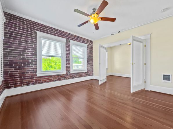 810 NE Couch St APT 304