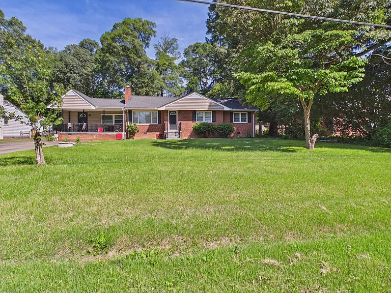 8282 N Mayfield Ln — Photo 1