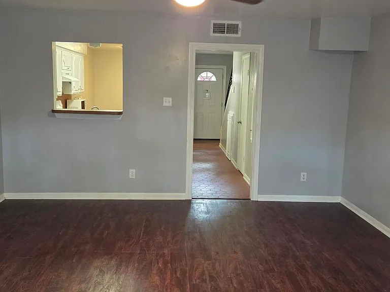 5217 Arboles Dr #D — Photo 12