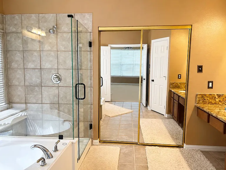 5505 Stone Cliff Ct — Photo 14