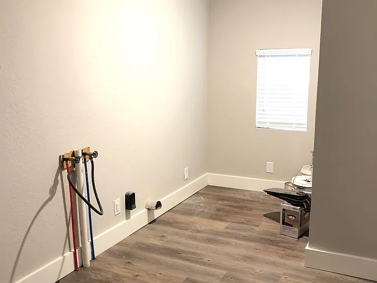 4200 Valview Dr — Photo 13