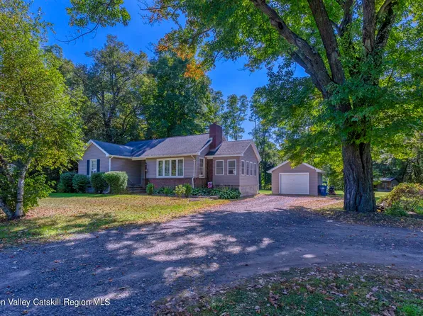547 Glasco Turnpike, Saugerties, NY 12477
