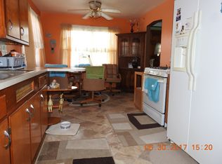 8002 Fernhill Ave, Parma, OH