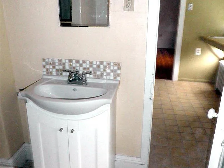 731 Lehigh St #2W — Photo 5