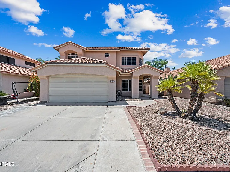 921 W Sun Coast Dr — Photo 1
