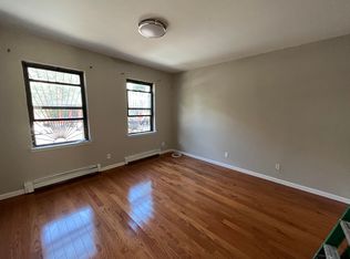 1064 Lafayette Ave #1, Brooklyn, NY 11221