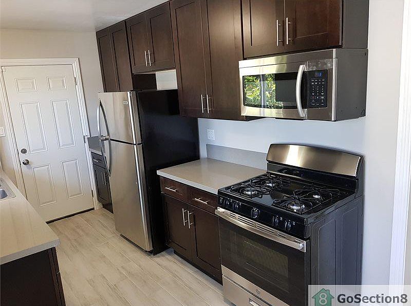 1st image of 881 S Harbor Blvd