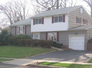 27 Barbara Way, Wayne, NJ 07470