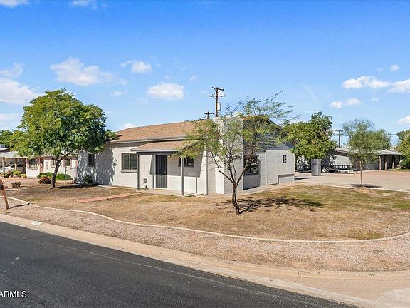 2nd image of 9054 E CRESCENT Avenue