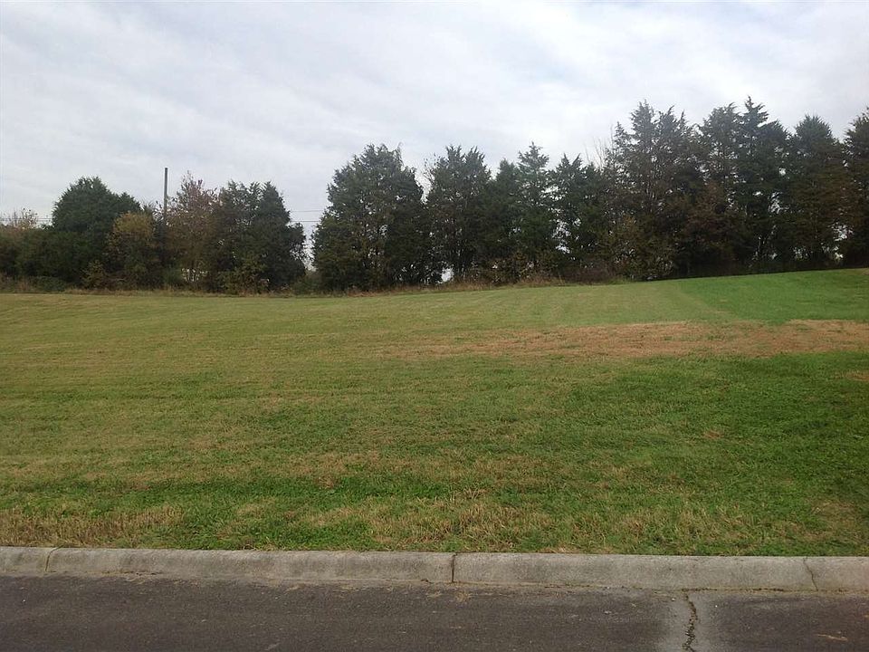 1st image of 13R Cedar Knoll Cir