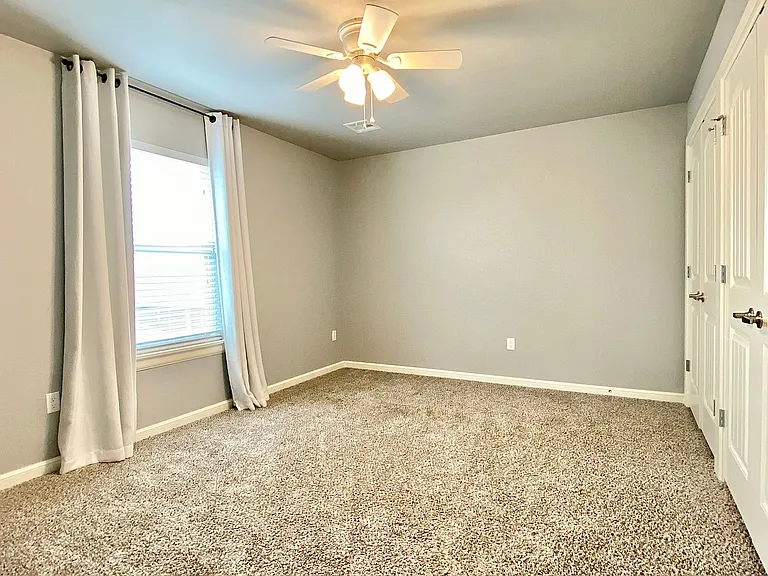 12829 High Plains Ave — Photo 15